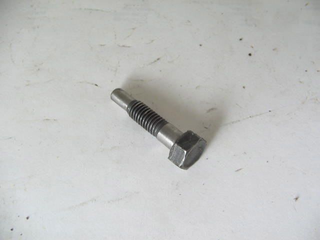 GEAR SELECTOR BOLT