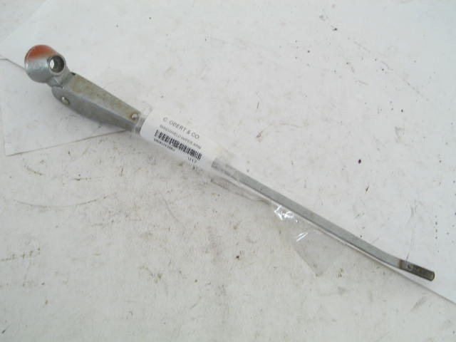 WINDSHIELD WIPER ARM