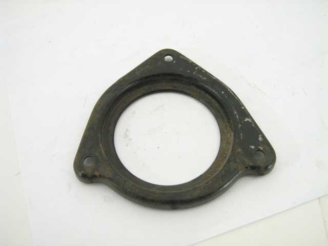 AXLE BOOT RETAINER