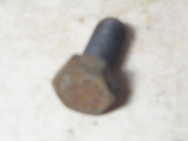 EARLY CAMSHAFT GEAR BOLT