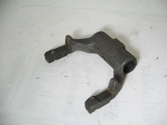 CLUTCH RELEASE FORK