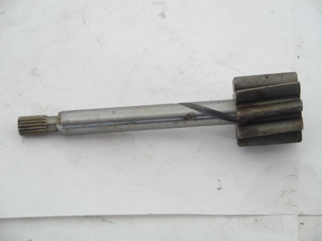 OIL PUMP DRIVE SHAFT