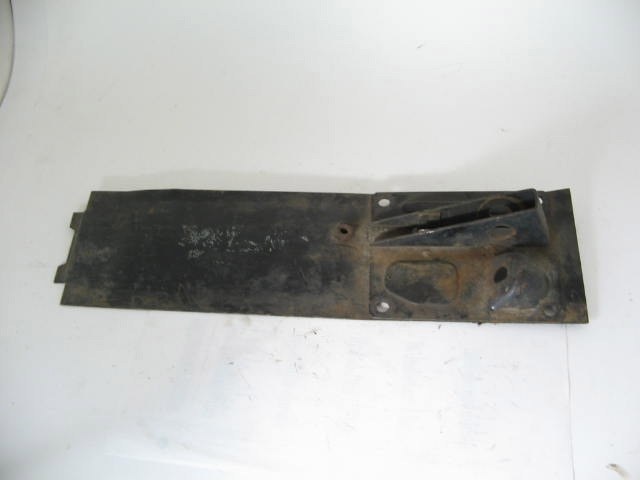 EMERGENCY BRAKE LEVER MOUNT