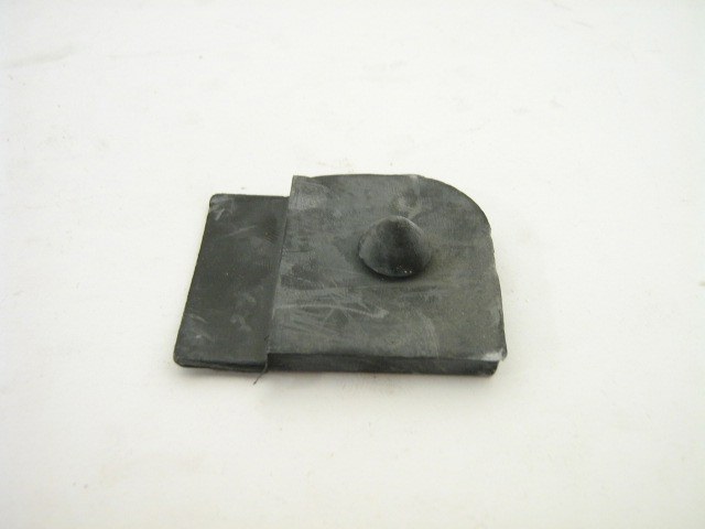 LEFT SIDE RUBBER PAD