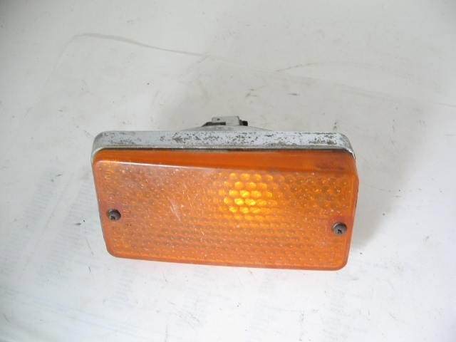 1969 LIGHT IN FRONT BUMPER