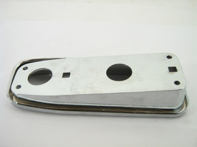 1970 L F SIDE MARKER HOUSING