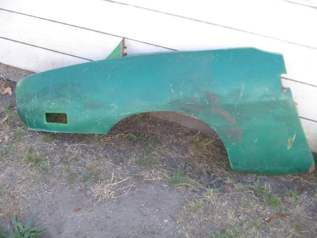 1971-72 RIGHT REAR FENDER