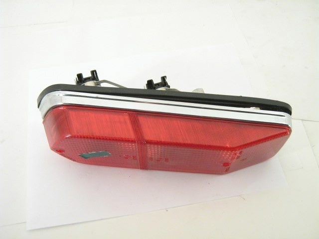 1970 REAR TAILLITE WITH GASKET