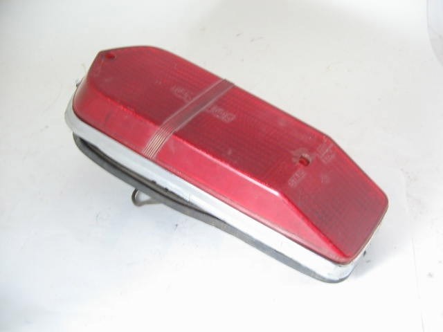 1970 REAR TAILLITE WITH GASKET