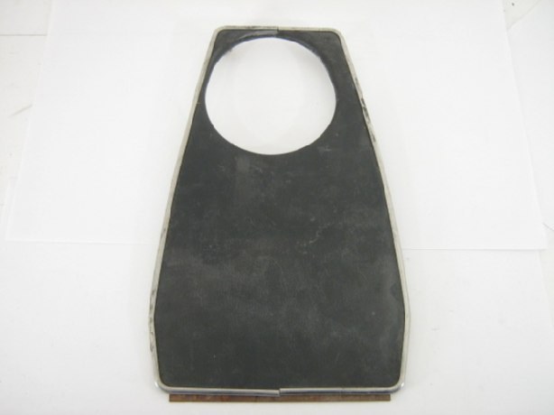 CENTER CONSOLE SURROUND