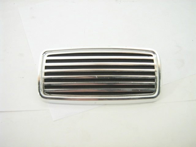 1969-74 LEFT FRONT LAMP COVER