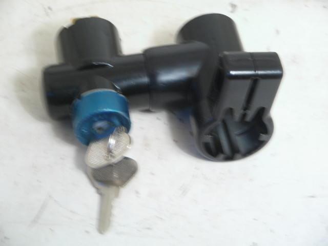 LOCKING COLLUMN IGN SWITCH