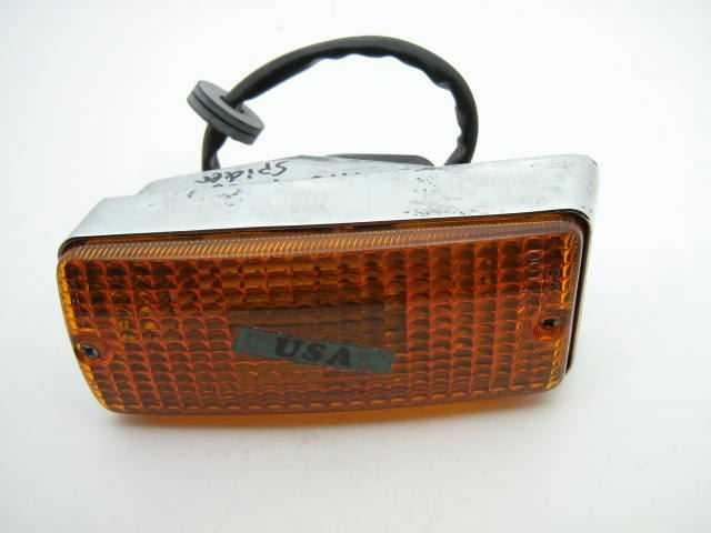 FRONT PARK & TURN LAMP ASSY