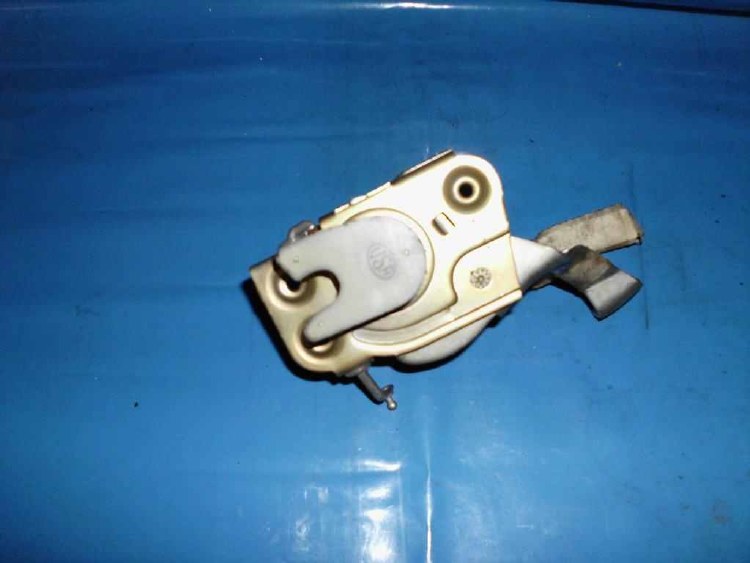 1967-03/71 RIGHT DOOR LATCH