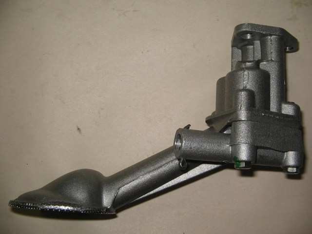 OIL PUMP WITH RELIEF VALVE