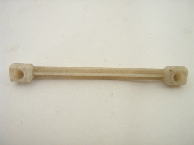 PLASTIC ACCELERATOR LINKAGE