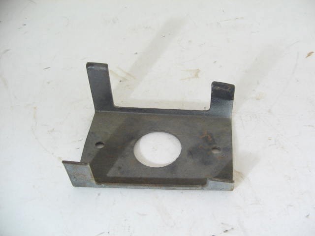 LEFT REAR SIDE MARKER BRACKET