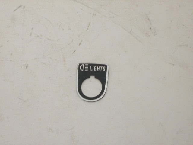 OUTER LIGHTING SWITCH ID PLATE