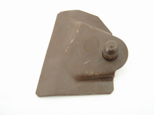 LEFT SIDE HOOD BRACKET