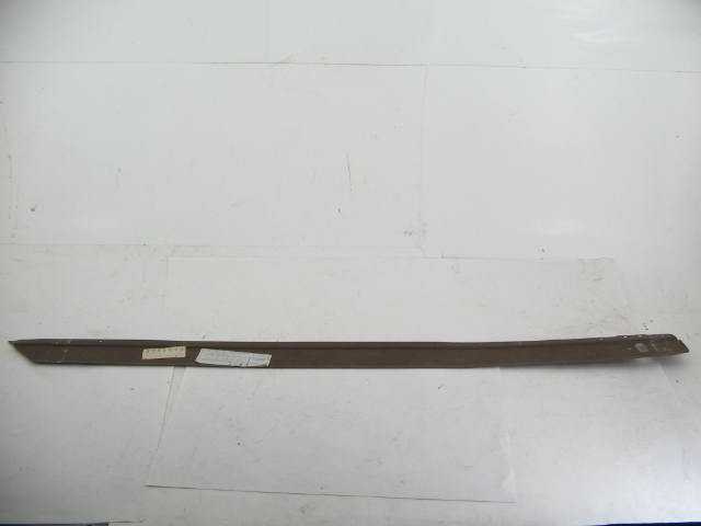 RIGHT TOP INSIDE CHANNEL