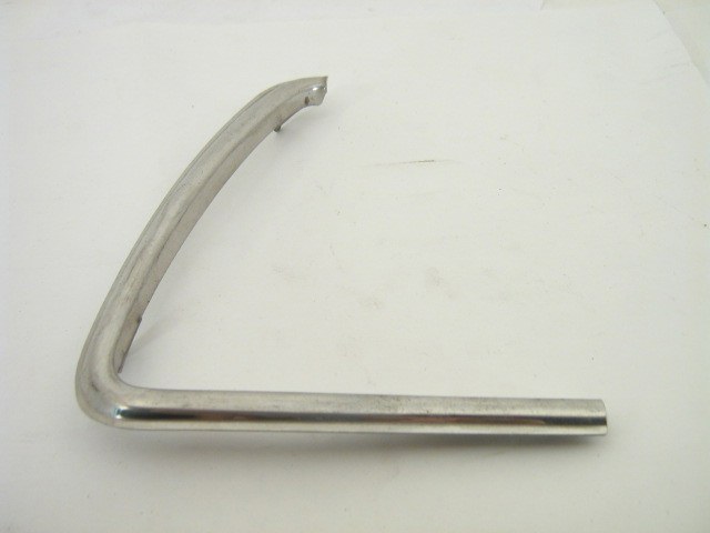 1974 LEFT CORNER BRIGHT TRIM
