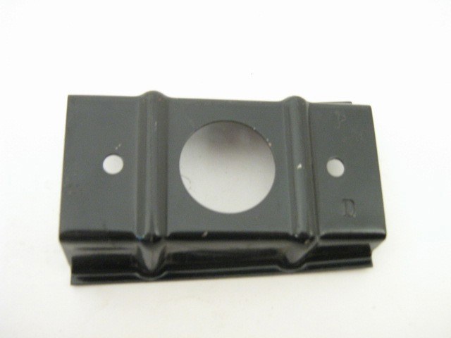 RIGHT REAR SIDE MARKER BRACKET