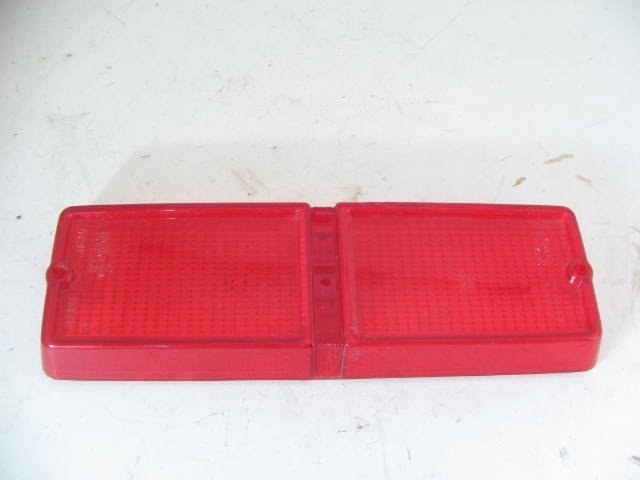 1971-72 RIGHT TAIL LAMP LENS