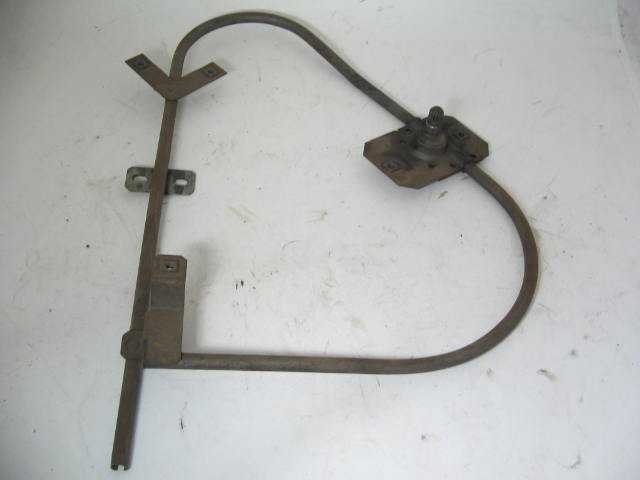 LEFT REAR QUARTER WINDOW