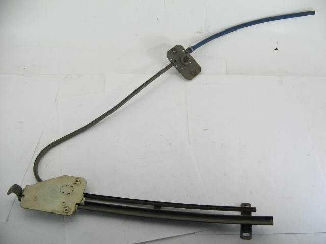 RIGHT DOOR GLASS REGULATOR