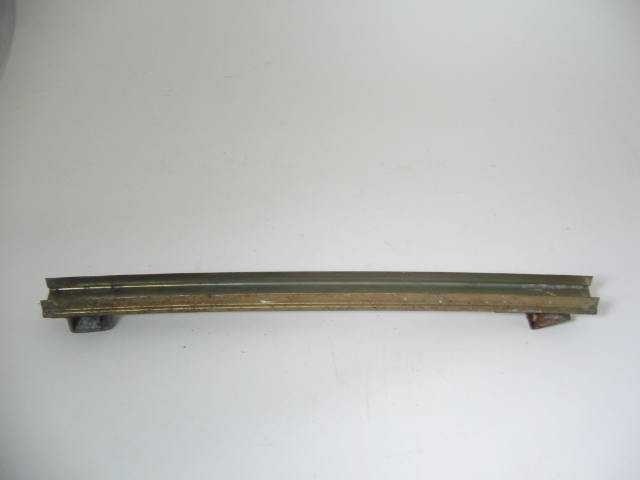 RIGHT REAR CHANNEL IN DOOR