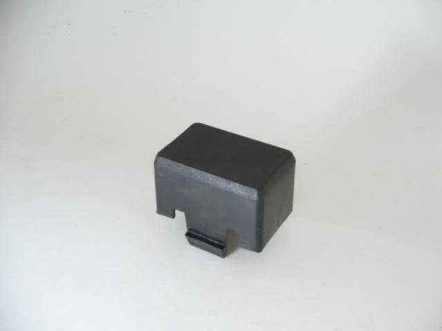 DASH ROCKER SWITCH PLUG