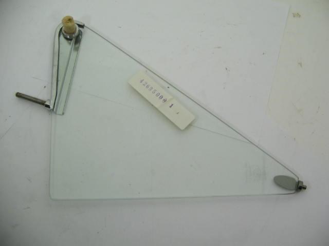 1971-75 RIGHT CLEAR WING GLASS