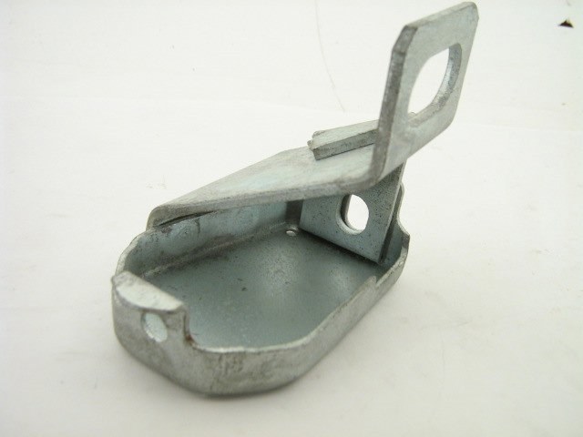 LEFT BUMPER BRACKET