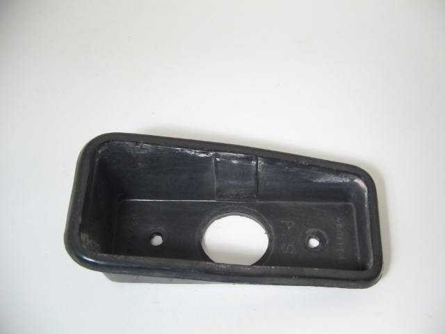 LEFT REAR SIDE MARKER HOUSING