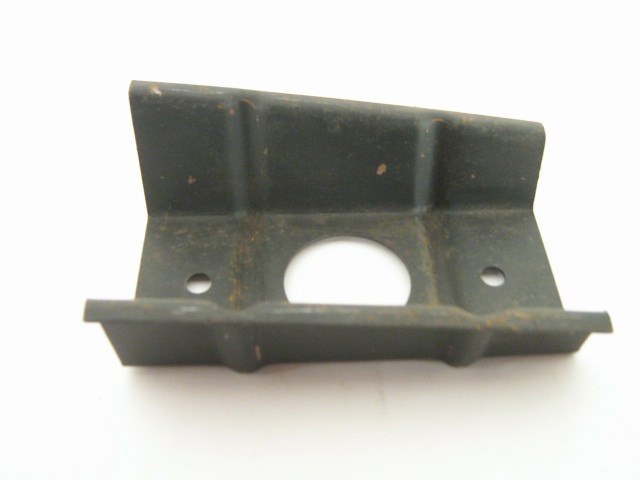 LEFT REAR SIDEMARKER BRACKET