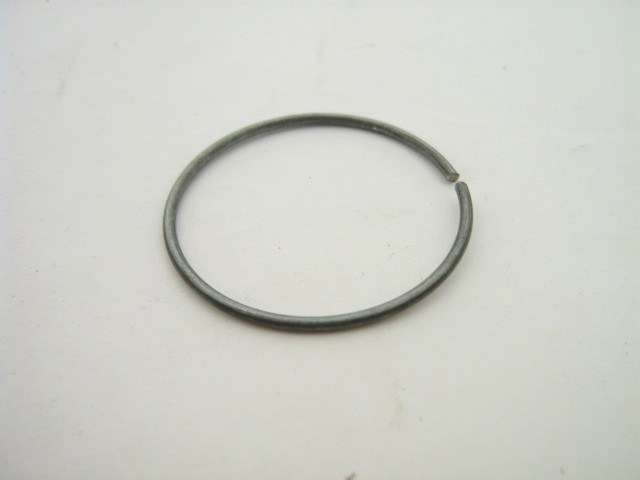 HEATER BOX VENT SNAP RING