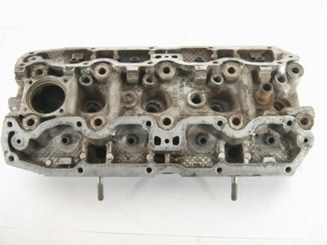 1975-77 1756 CYLINDER HEAD