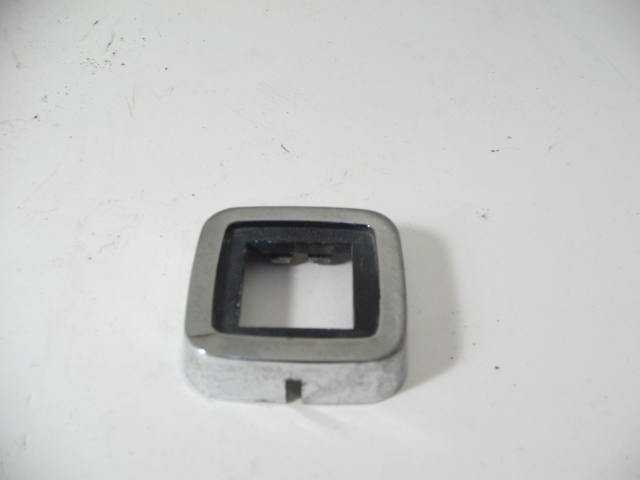 DOOR OPENING HANDLE ESCUTION
