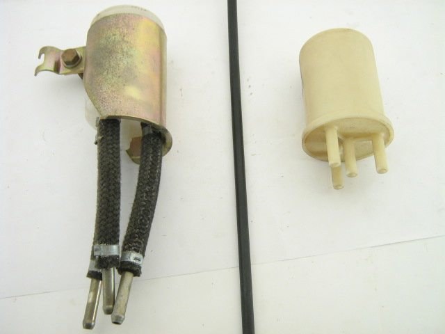 1970-81 FUEL VAPOR SEGREGATOR
