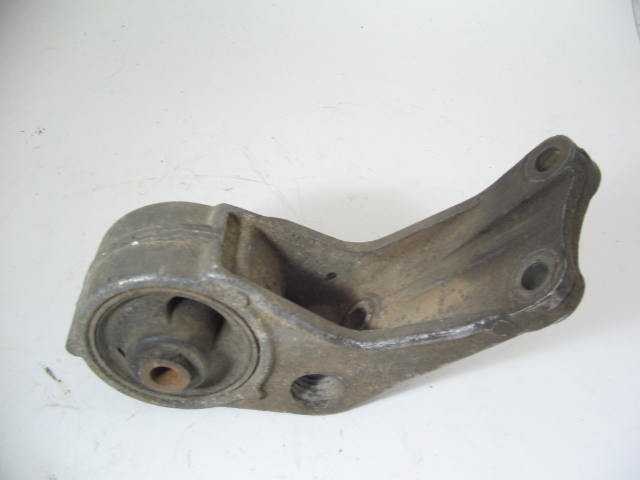 "SNAIL" ENGINE MOUNT