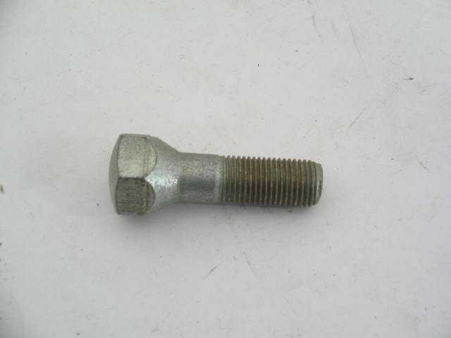 WHEEL BOLT