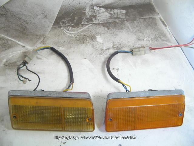USA FRONT PARK LAMP PAIR