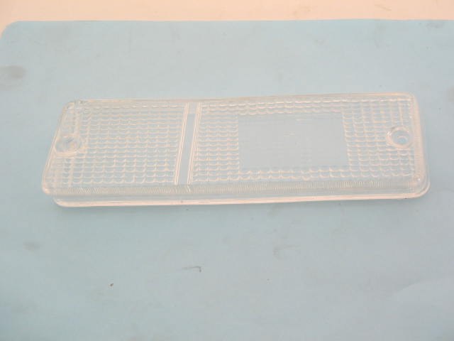 RT CLEAR PARKING & TURN LENS