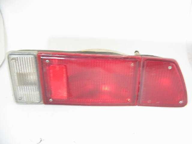1974-76 RIGHT TAIL LIGHT ASSY