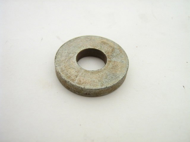HEAD BOLT (?) WASHER