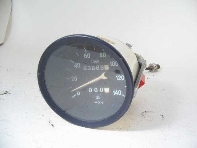 1976-77 SPEEDOMETER, 140 MPH