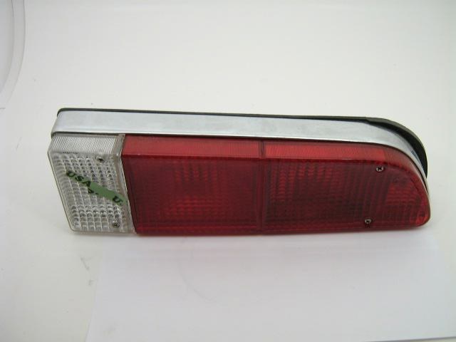 1970-73 USA RT TAILLAMP ASSY