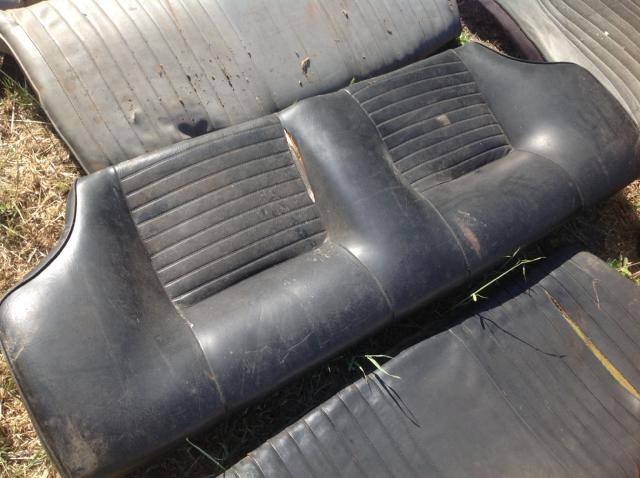 REAR SEAT LOWER CUSHION
