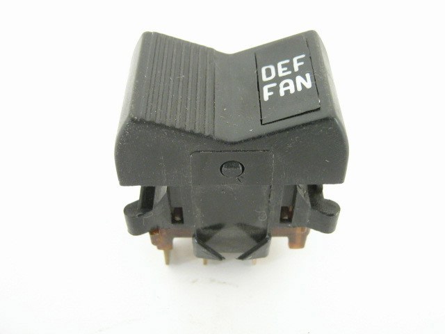 1973 DEFROST FAN SWITCH