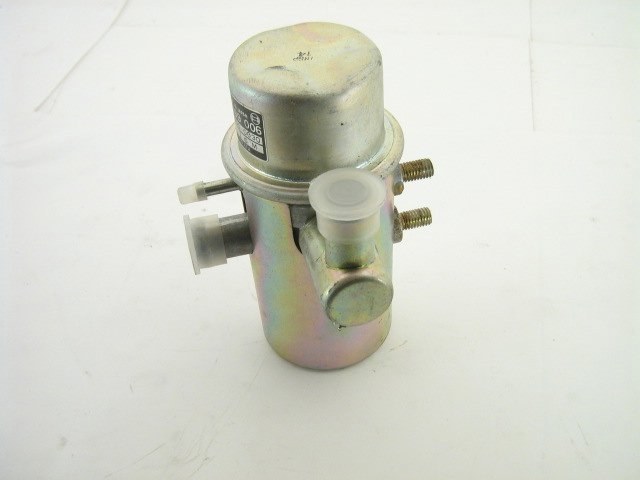 AIR INJECTION DIVERTER VALVE